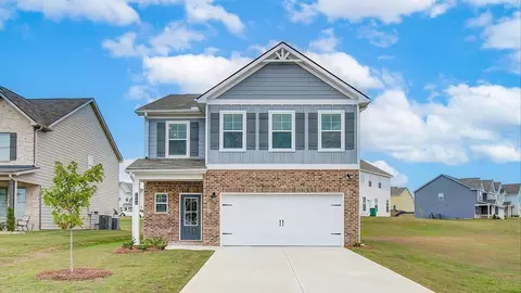 Exterior - 88 Hydrangea Cir, Fairburn, GA 30213 photo 6 of 8