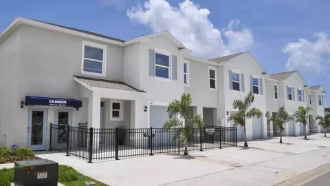 4128 Gold Dust Ln, Sarasota, FL 34243