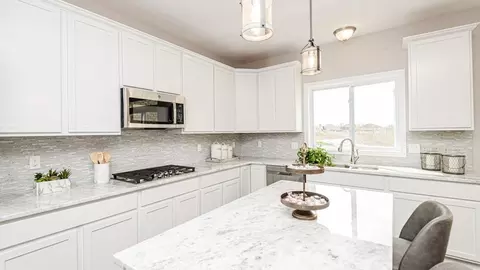 Kitchen - 930 E Drahner Rd, Oxford, MI 48371 photo 3 of 10