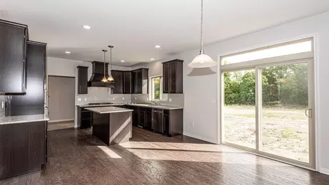 Kitchen - 930 E Drahner Rd, Oxford, MI 48371 photo 10 of 10