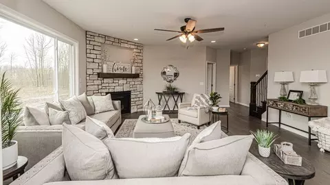 Living - 930 E Drahner Rd, Oxford, MI 48371 photo 1 of 4