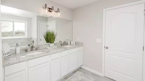 Bath - 930 E Drahner Rd, Oxford, MI 48371 photo 5 of 11