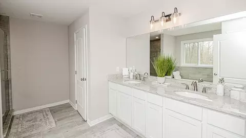 Bath - 930 E Drahner Rd, Oxford, MI 48371 photo 2 of 11