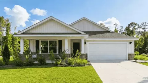 8414 Ellens Cove Dr S, Grand Bay, AL 36541