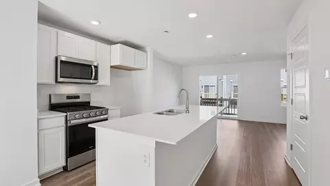 1355 Dakota Dr, Pingree Grove, IL 60140