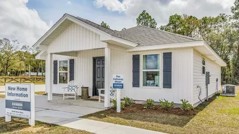 6383 June Bug Dr, Milton, FL 32583
