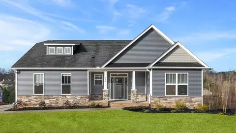 Exterior - 504 Broad Creek Ct, Seneca, SC 29678 photo 2 of 7