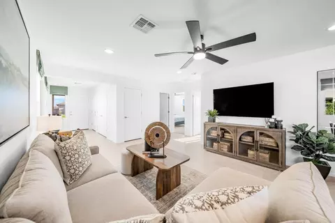 7049 E Bushy Tail Ln, San Tan Valley, AZ 85143