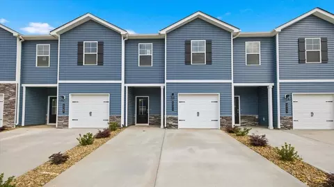 3771 Wyatt Way, Kodak, TN 37764