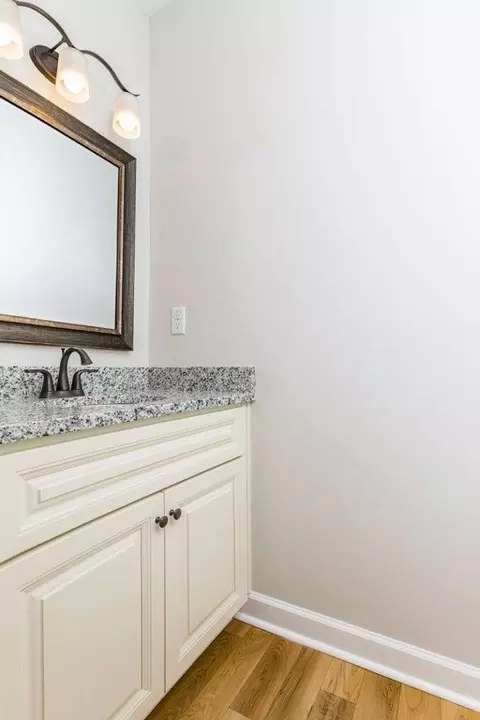 Bath - 234 Hall Rd, Hampton, VA 23664 photo 1 of 6