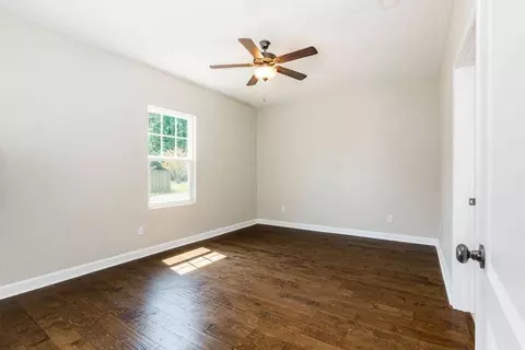 Bedroom - 234 Hall Rd, Hampton, VA 23664 photo 2 of 10