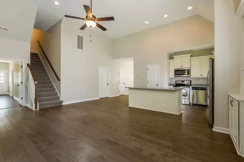 Living - 234 Hall Rd, Hampton, VA 23664 photo 3 of 6