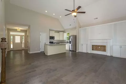 Living - 234 Hall Rd, Hampton, VA 23664 photo 2 of 6