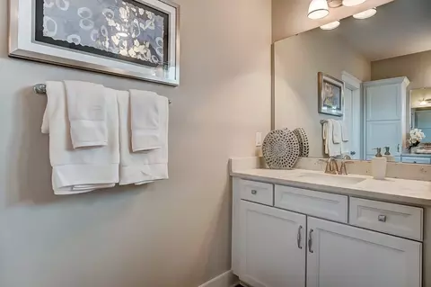 Bath - 3170 Three Chopt Rd, Gum Spring, VA 23065 photo 5 of 16