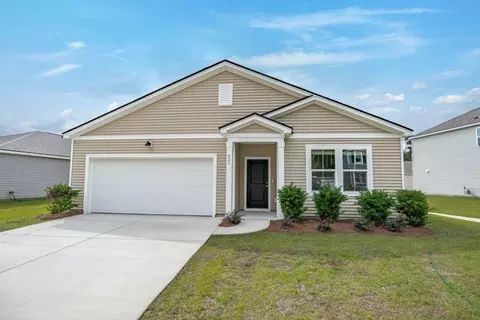 823 Meadowbrook Ln, Summerville, SC 29486