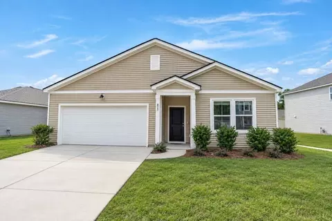 823 Meadowbrook Ln, Summerville, SC 29486