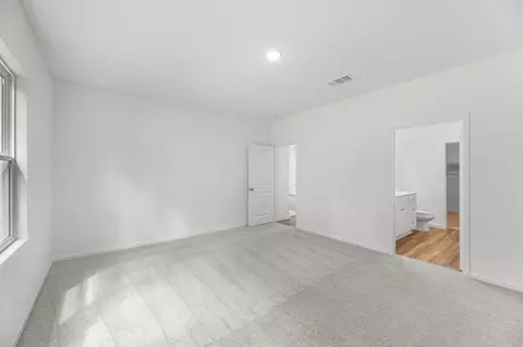 Bedroom - 132 Dionicio Loop, Seguin, TX 78155 photo 2 of 4
