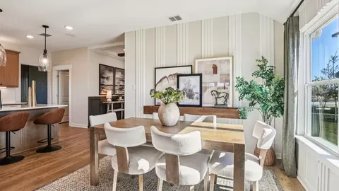 Dining - 2719 Echinacea Path, Converse, TX 78109 photo 3 of 4