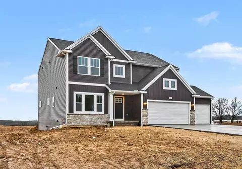 8454 Misty Gorge Rd, Waterville, OH 43566