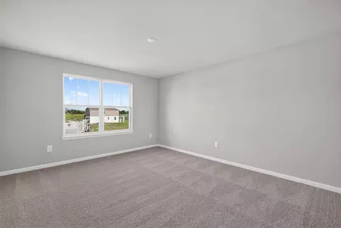 Bedroom - 9240 Derbyshire Dr, Parrish, FL 34219 photo 2 of 3