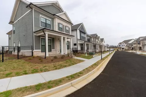 Exterior - 1142 Larkin Dr, Buford, GA 30518 photo 3 of 28
