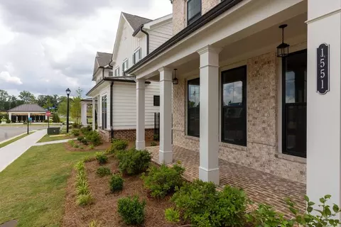 Exterior - 1142 Larkin Dr, Buford, GA 30518 photo 4 of 28