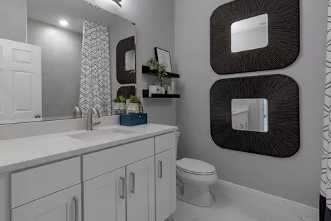Bath - 5989 Ali Grace Dr, Saint Cloud, FL 34771 photo 1 of 5