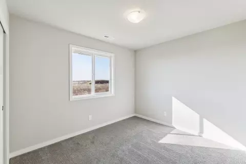 Bedroom - White Oak Ln, Granger, IA 50109 photo 2 of 4