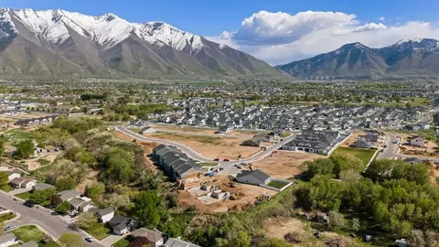 View/Area - 526 N Legend Way, Mapleton, UT 84664 photo 15 of 17