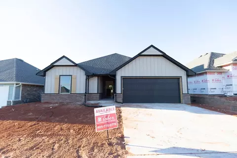 10348 SW 56th St, Mustang, OK 73064