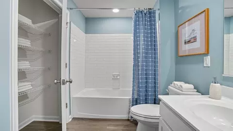 Bath - Fuchsia Dr., Chester, VA 23237 photo 3 of 6