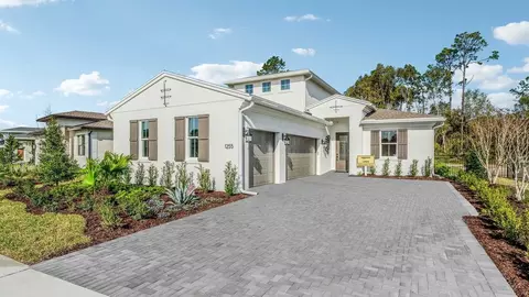 960 Club Cresswind Dr, Lady Lake, FL 32159