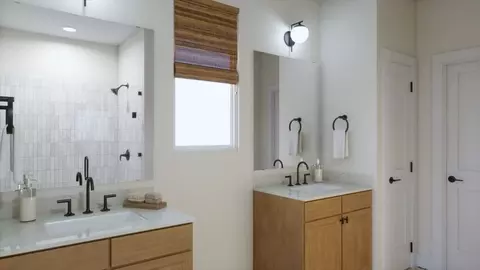 Bath - 290 Romans Rd, Kyle, TX 78640 photo 1 of 2