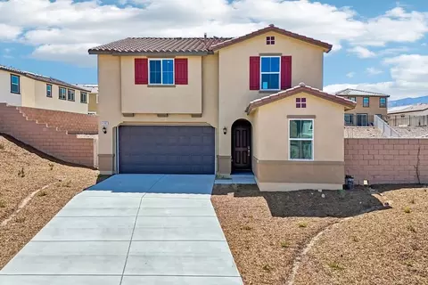 4500 Avellino Pl, Lake Elsinore, CA 92530