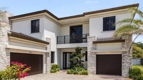 Exterior - 19200 NE 14th Ct, Miami, FL 33179 photo 1 of 1
