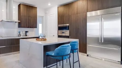 Kitchen - 19200 NE 14th Ct, Miami, FL 33179 photo 1 of 2