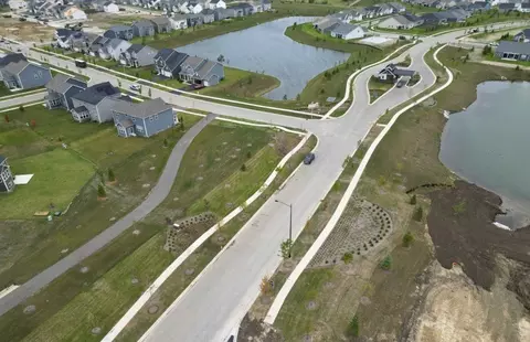 View/Area - 3132 Peyton Cir, Aurora, IL 60503 photo 5 of 6