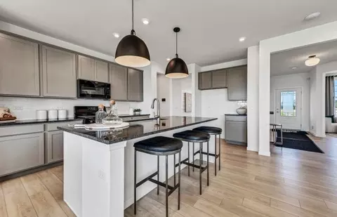Kitchen - 3132 Peyton Cir, Aurora, IL 60503 photo 4 of 5
