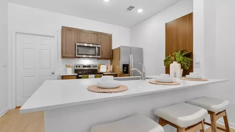 Kitchen - 256 Counsel St, Yulee, FL 32097 photo 1 of 2