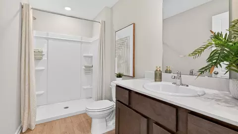 Bath - 256 Counsel St, Yulee, FL 32097 photo 2 of 4