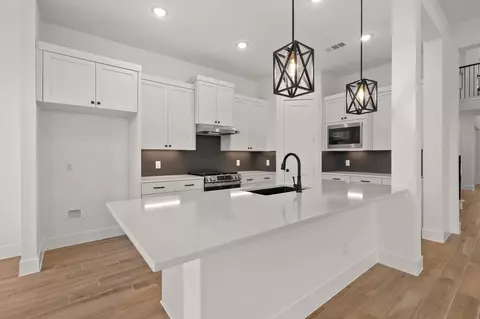 Kitchen - 411 Aztec Cave Dr, New Caney, TX 77357 photo 2 of 4
