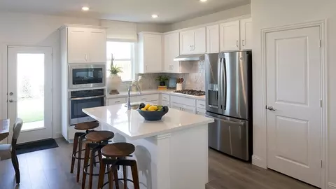 Kitchen - 1464 Django Dr, Haslet, TX 76052 photo 10 of 16
