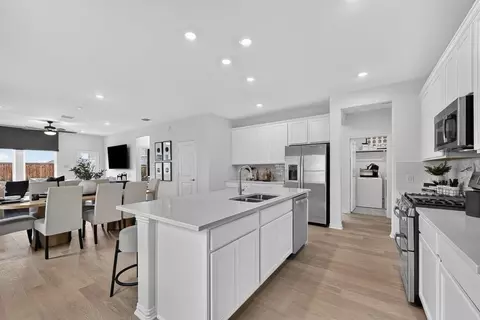 Kitchen - 1464 Django Dr, Haslet, TX 76052 photo 16 of 16