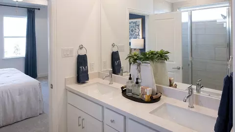 Bath - 1464 Django Dr, Haslet, TX 76052 photo 11 of 18