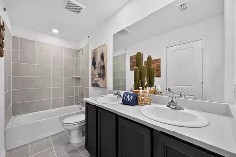 Bath - 1464 Django Dr, Haslet, TX 76052 photo 15 of 18