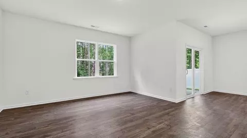 Living - 846 Comice Pear Way, Willow Spring, NC 27592 photo 2 of 4