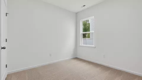 Bedroom - 846 Comice Pear Way, Willow Spring, NC 27592 photo 4 of 13