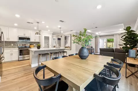 Dining - 2684 Wesley Way, Chico, CA 95973 photo 3 of 5