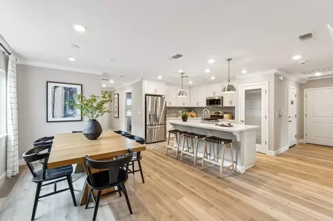 Dining - 2684 Wesley Way, Chico, CA 95973 photo 4 of 5