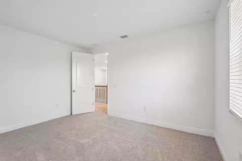 Bedroom - 3776 142nd Ter E, Parrish, FL 34219 photo 4 of 6